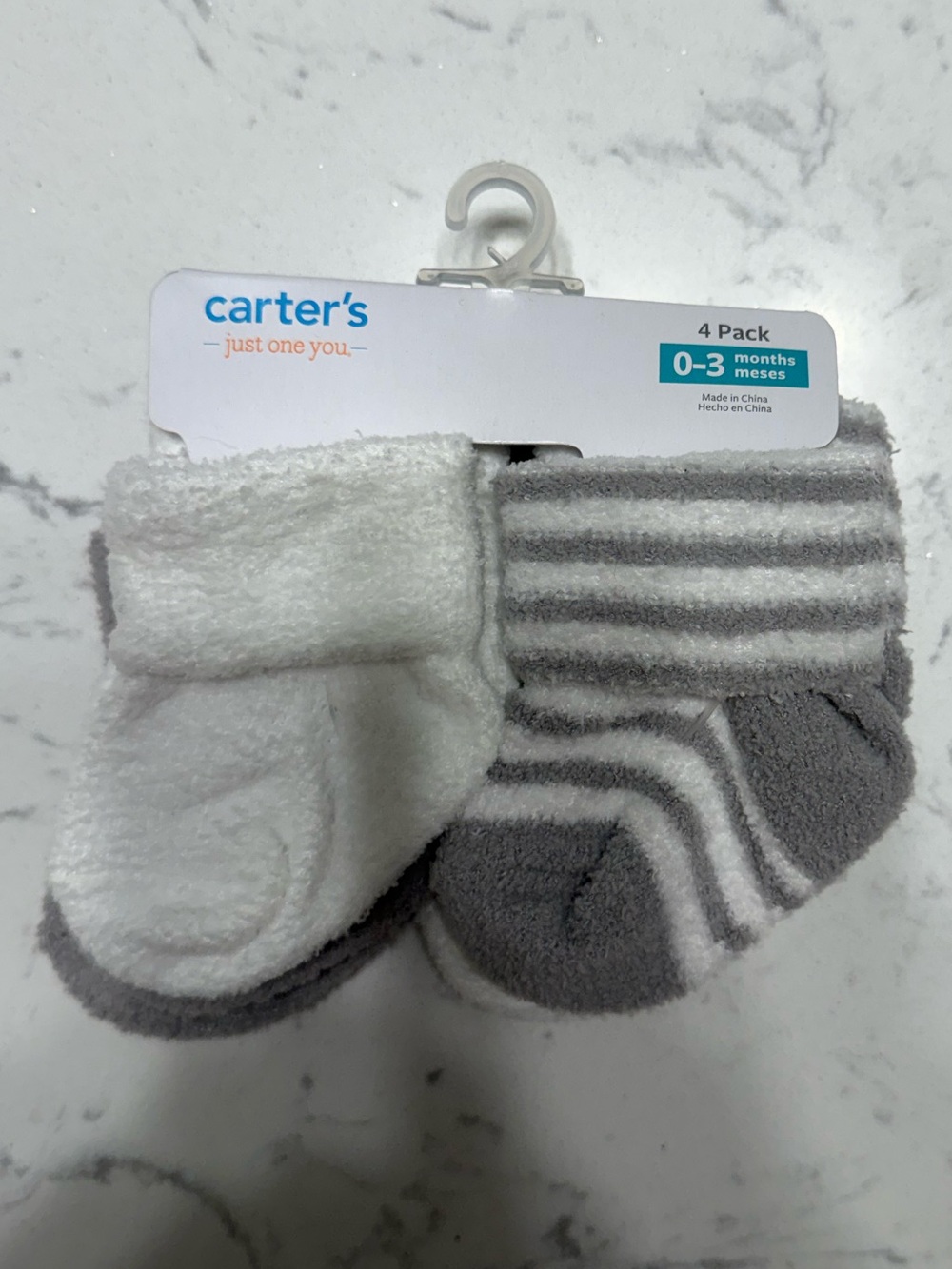 🩶NWT- Carter's Baby Sock Set in White and Gray- 0-3M